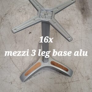 Mezzi 3-Leg Base