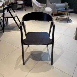 GURU STACKING CHAIR (1ONLY)