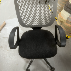 MESH BACK OFFICE CHAIR, £30 X1, SHOWROOM CLEARANCE